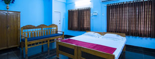 luxury suite room